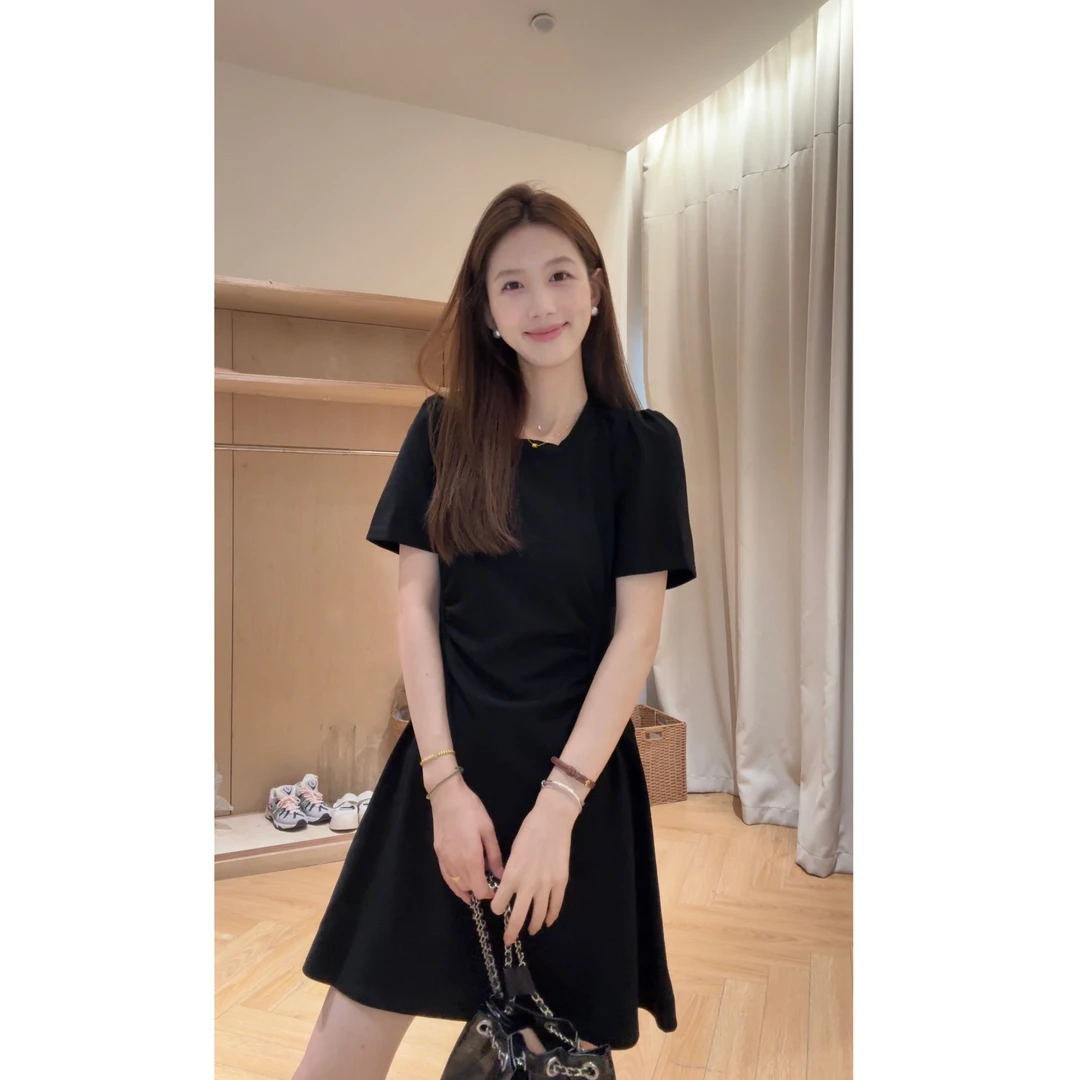[YS] 圆领长短款显瘦小黑裙~ X417