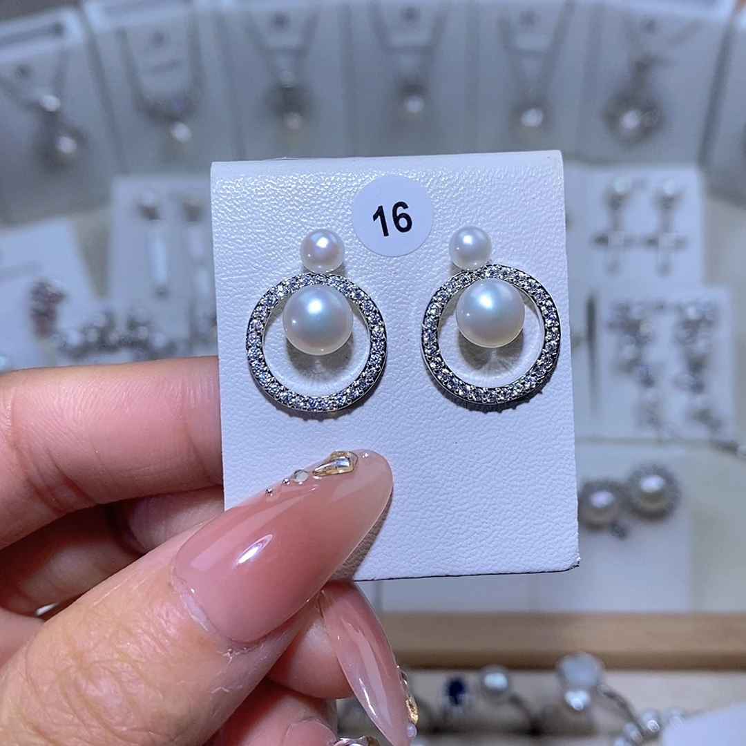 未镶嵌淡水珍珠耳饰