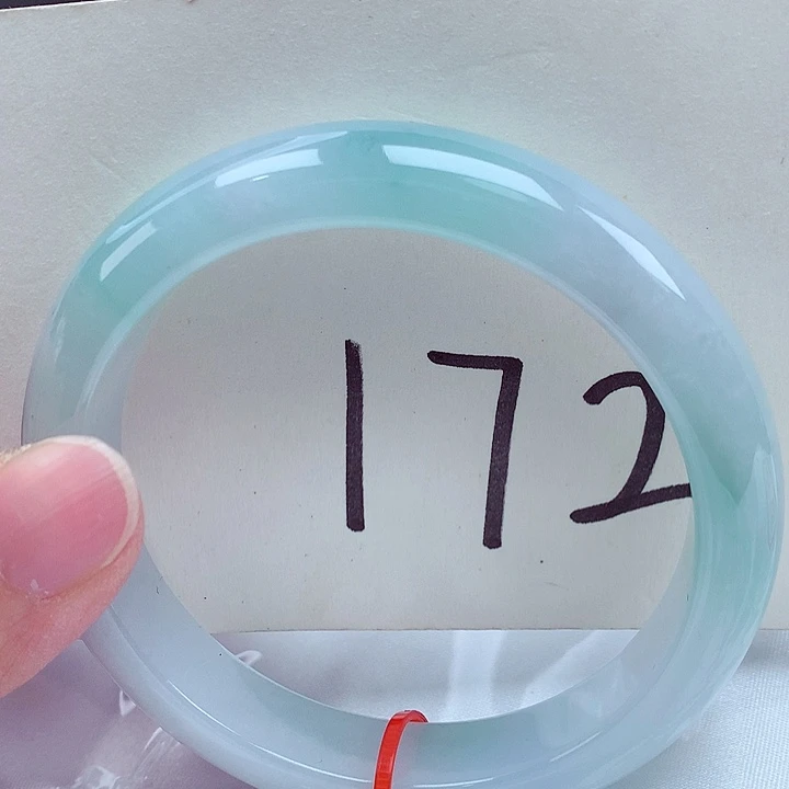 翡翠未镶嵌手镯翡翠