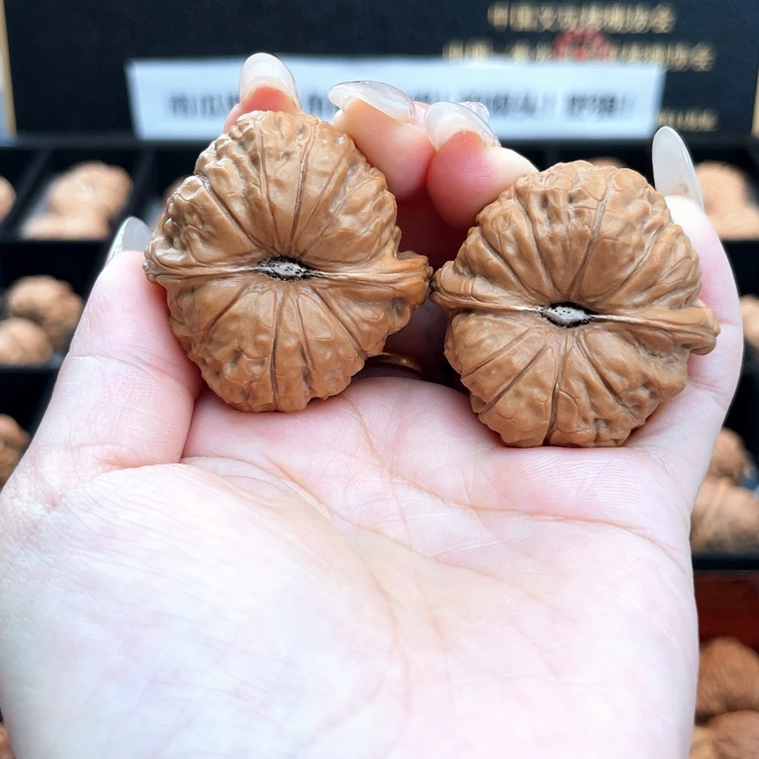 把件文玩核桃38南瓜全品一字深凹底近正肩3805