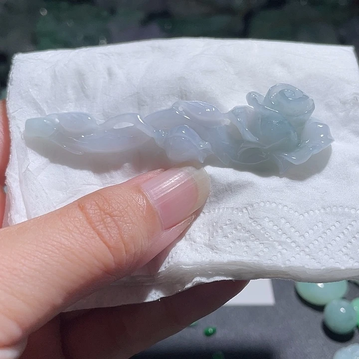 颈饰未镶嵌翡翠天