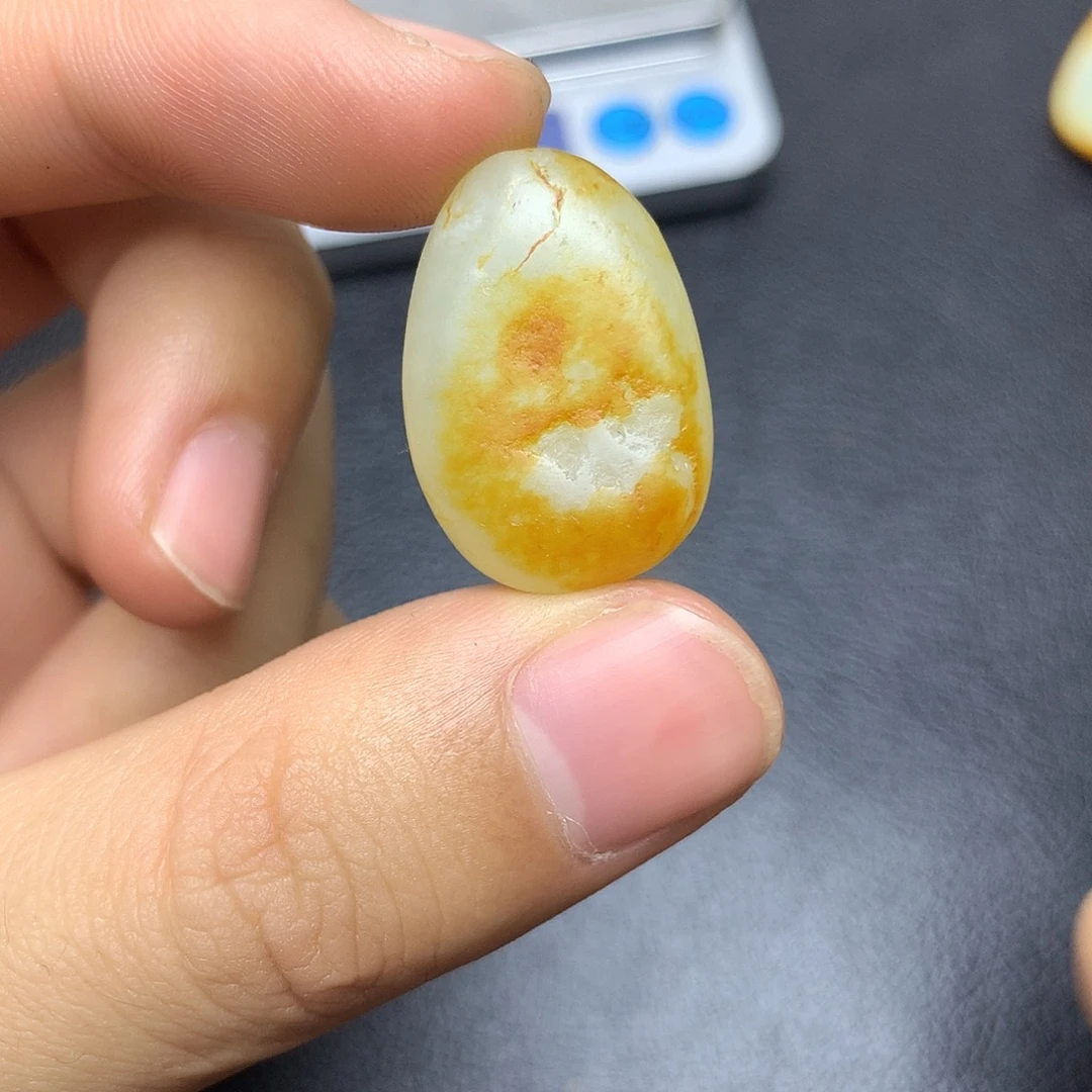 和田玉未镶嵌摆件