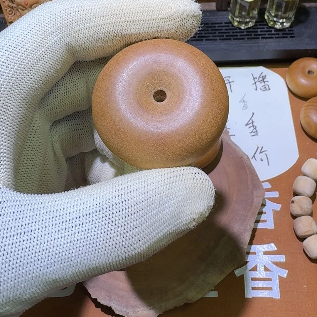 檀香木老山檀香平安扣4.5×2.0微瑕