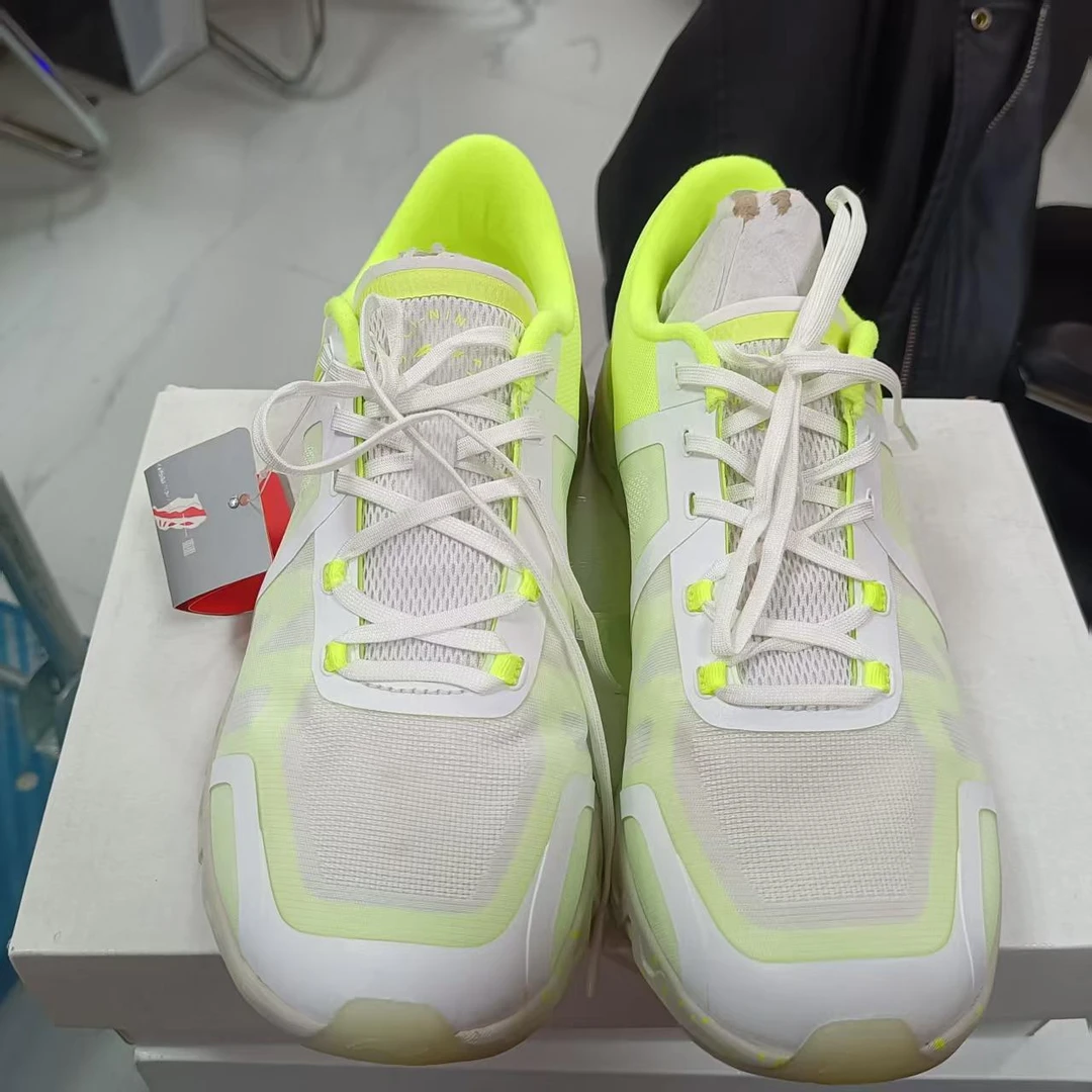 《B品以直播展示为准》鞋发黄（X1207)李宁女运动鞋AFVT004-14