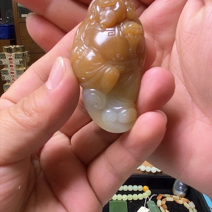 和田玉（糖玉）吊坠(赠链)未镶嵌