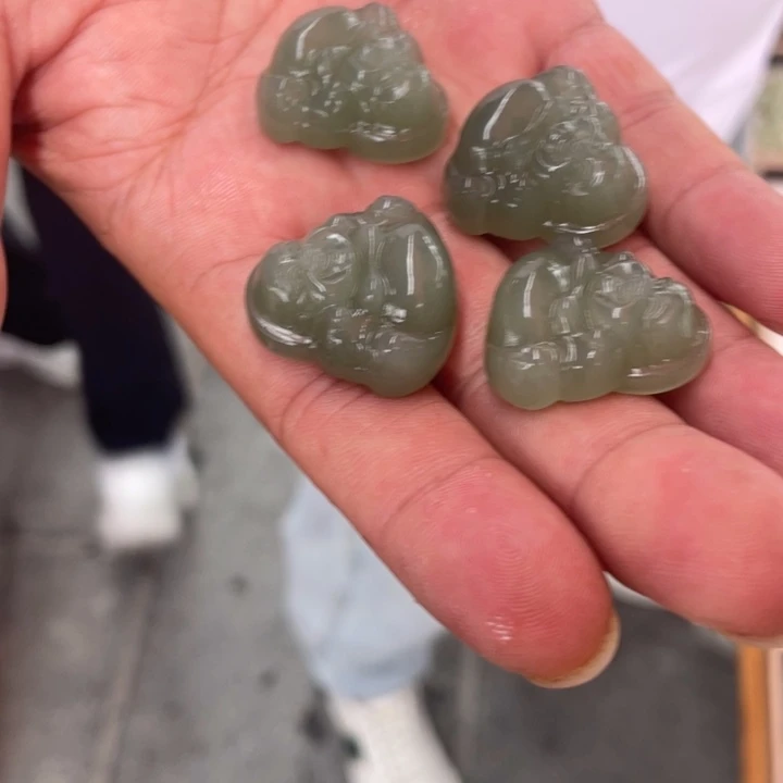 和田玉未镶嵌颈饰多样性发货，发其一