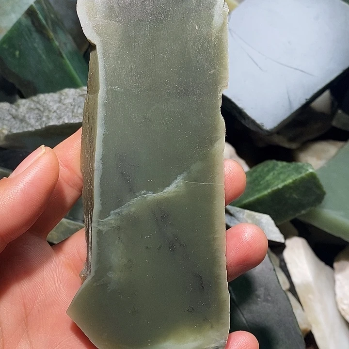 和田玉未镶嵌珠宝奇石