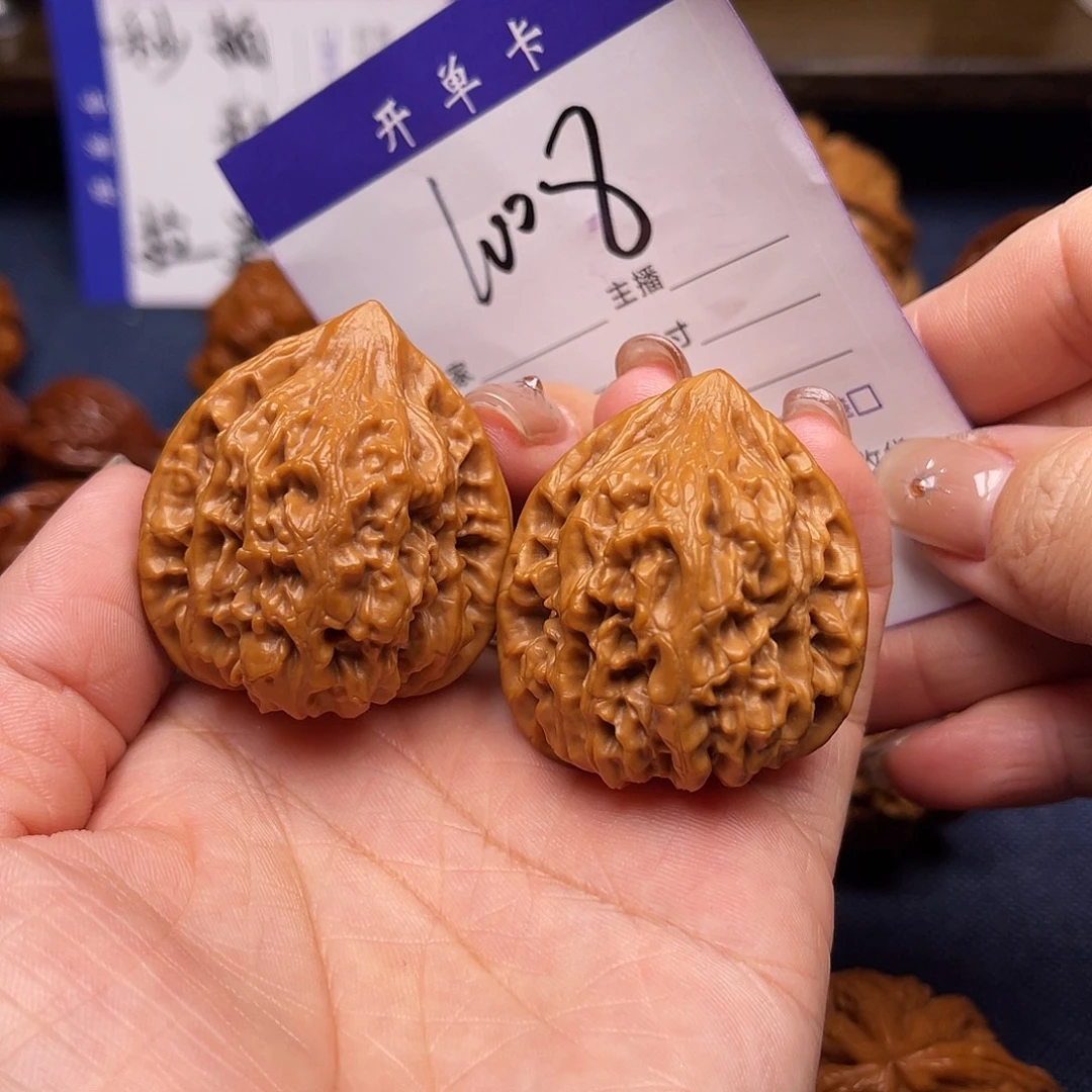 吊坠文玩核桃老树鸡心37