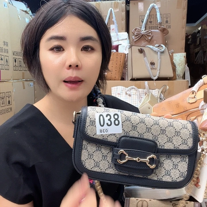 PVC包包包包包包包包