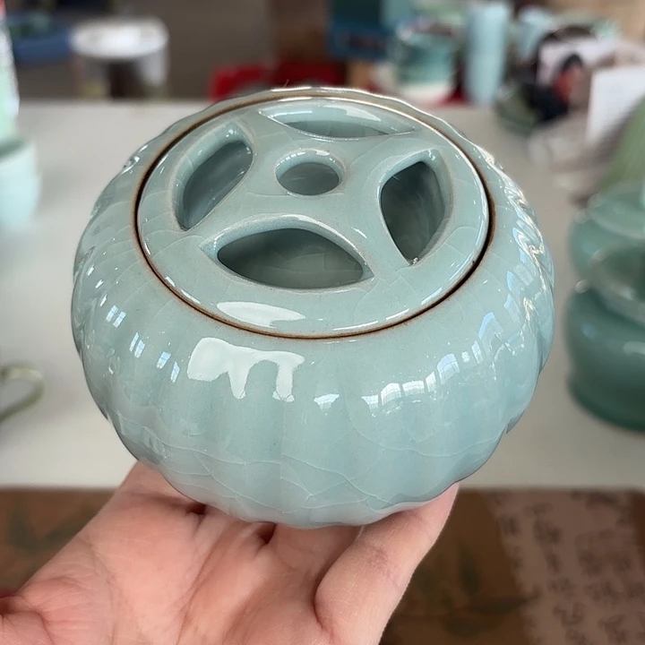 龙泉云间青瓷小米茶器