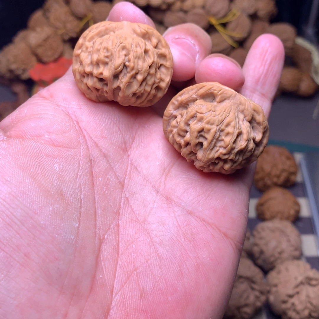 吊坠文玩核桃全品37天地