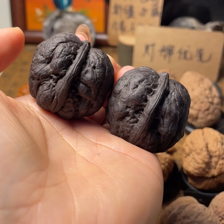 自****人云南铁核桃默认微瑕80