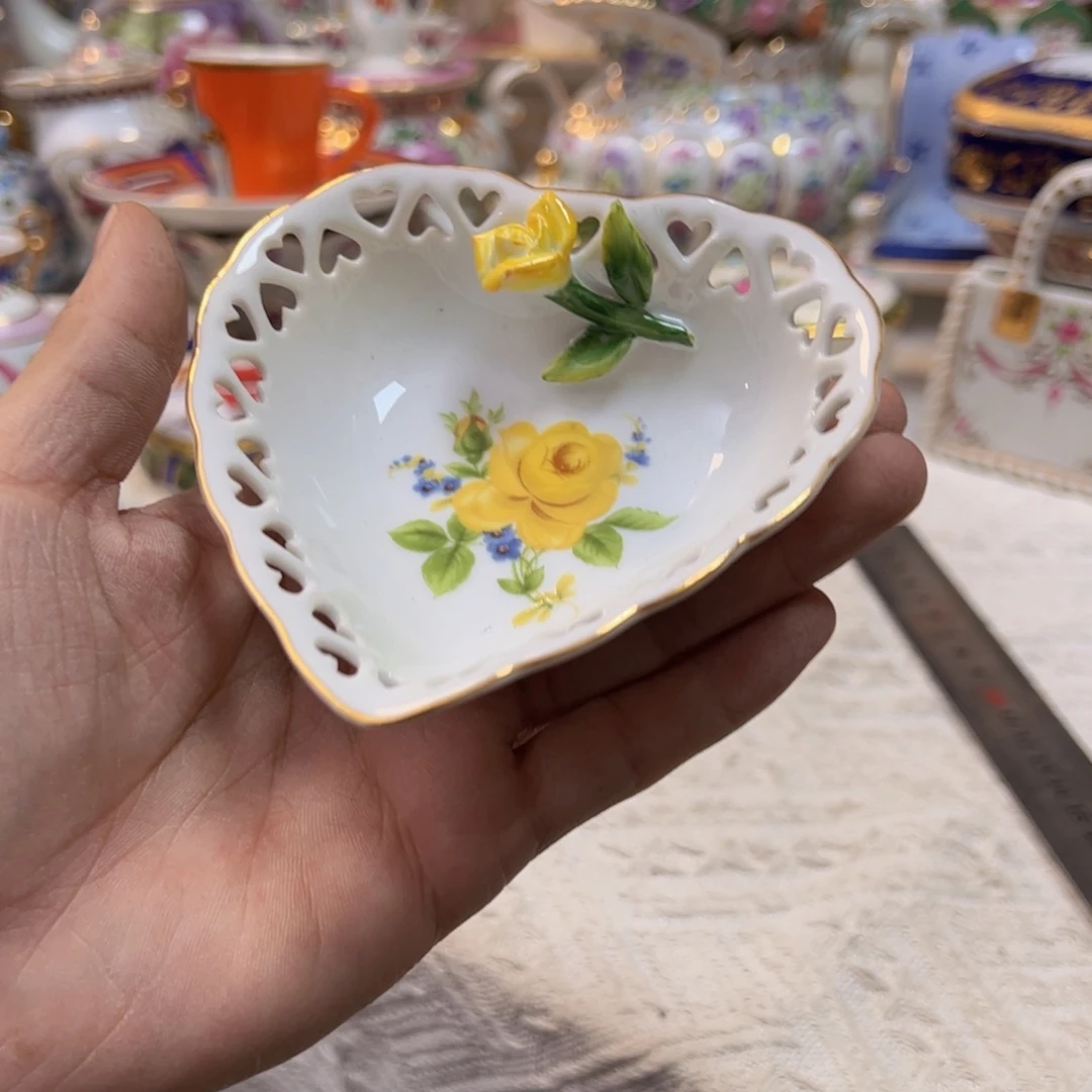 瓷片精美瓷器炸福利