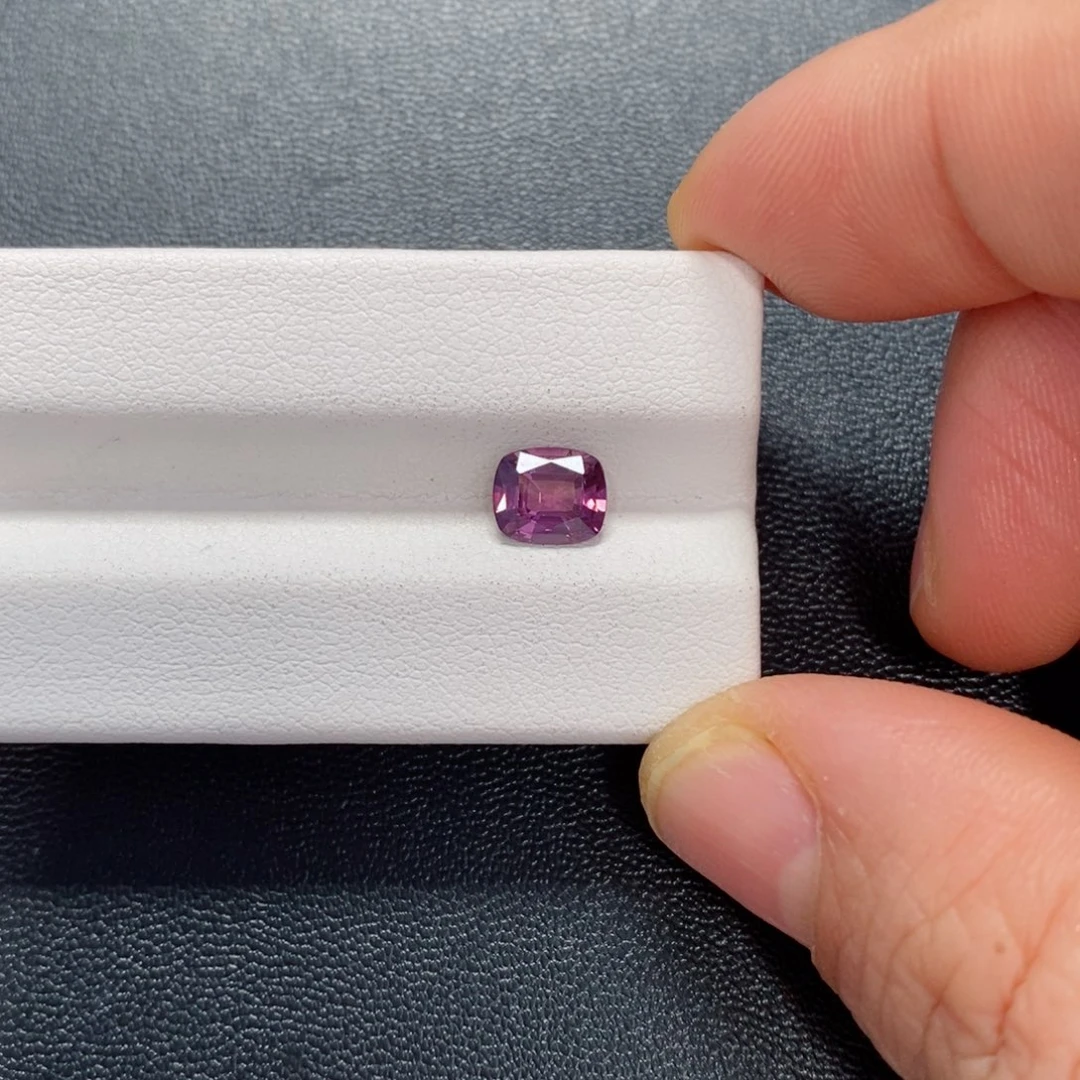 尖晶石裸石未镶嵌1.27