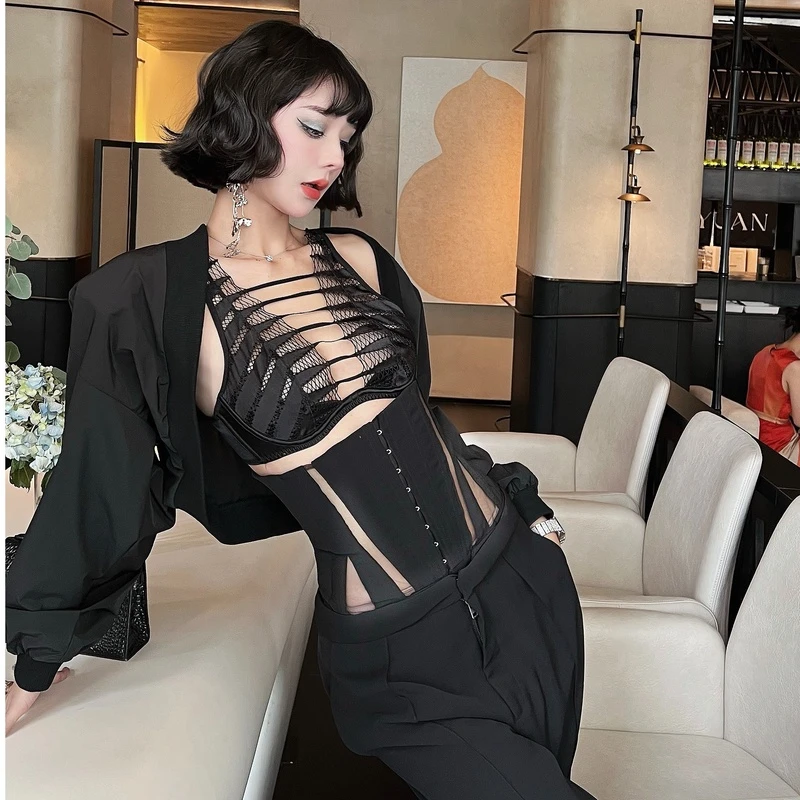 MyloveLeo“ 鱼骨性感“气质小背心