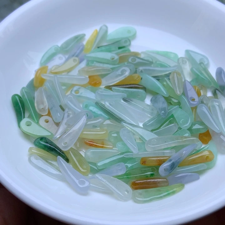 散珠翡翠小辣椒10个