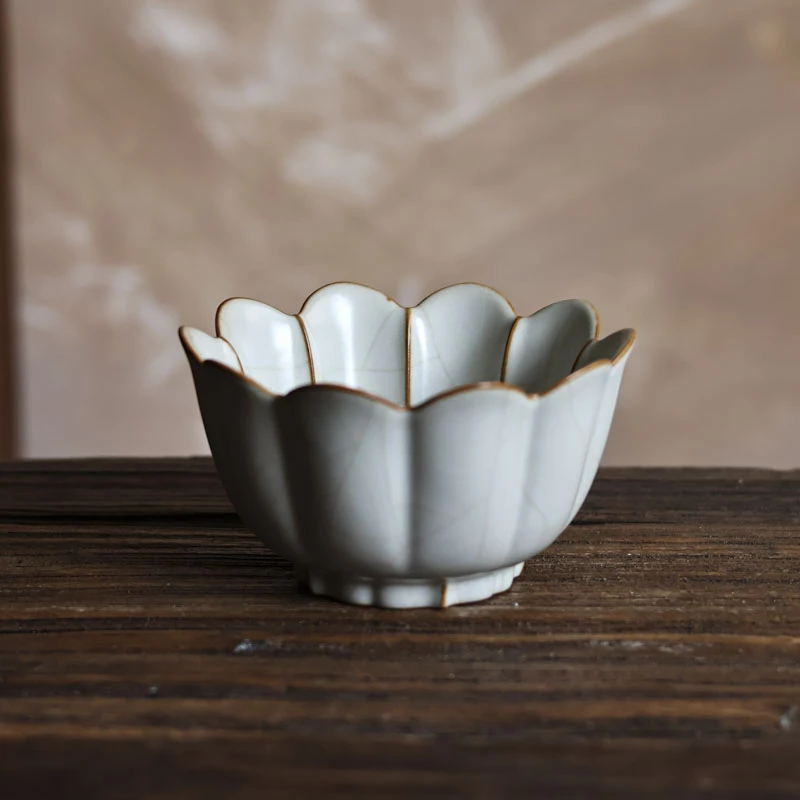 当代 江祖清 小荷花建水（直径13.5高7-7.7）（Q2966）