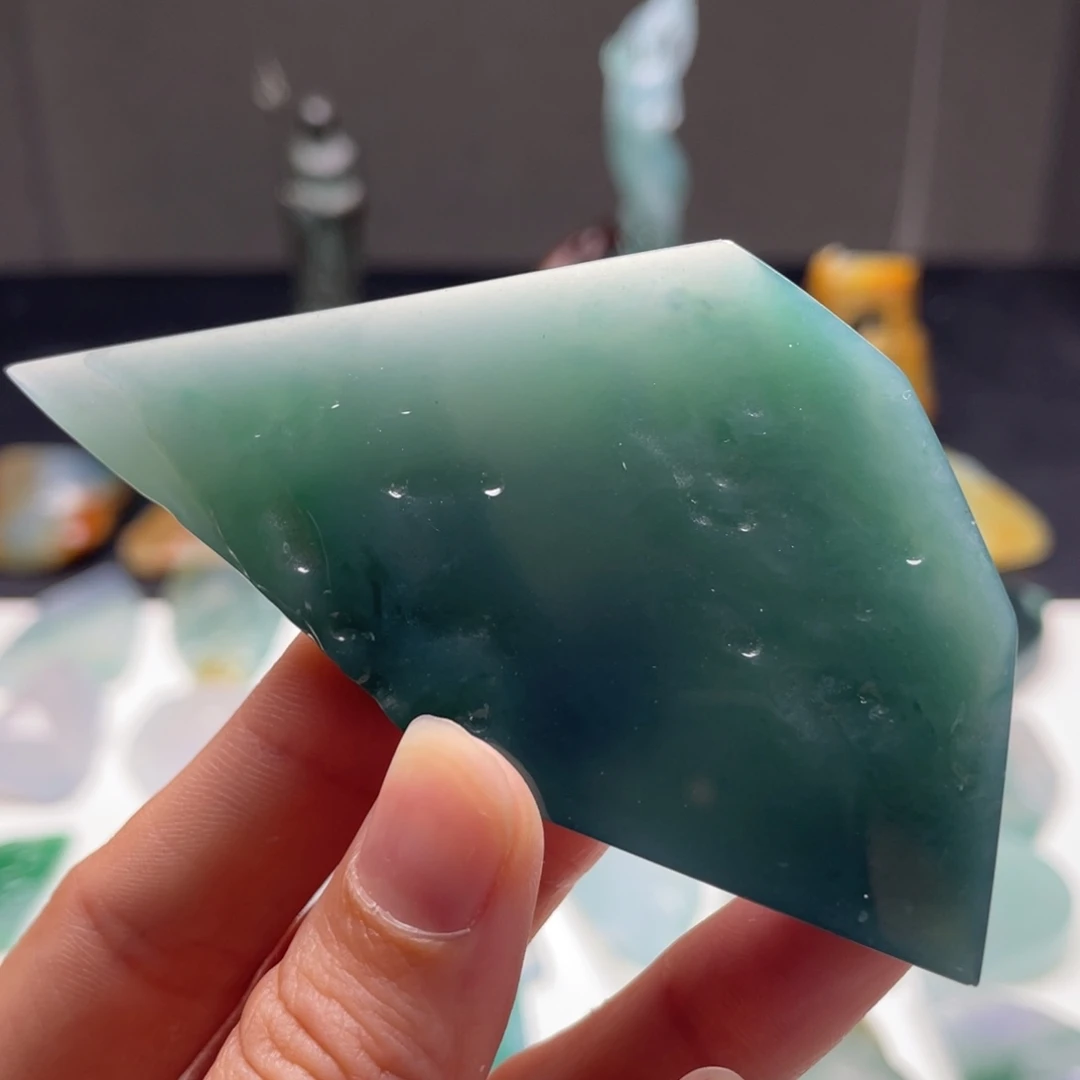 定制翡翠未镶嵌包工包料