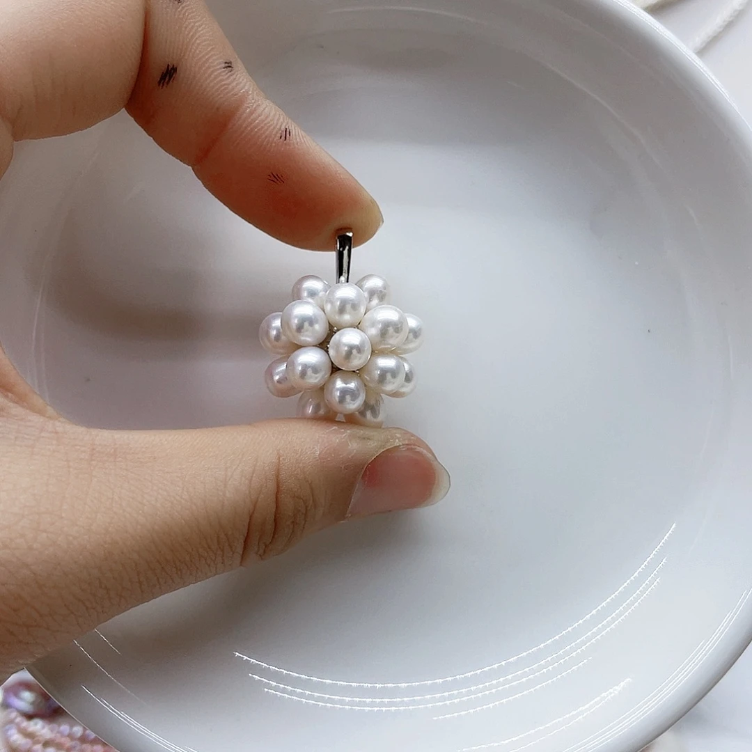 颈饰钛钢淡水珍珠