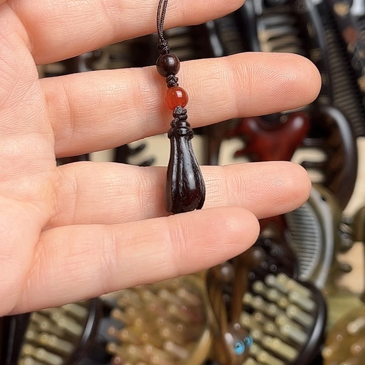 交趾黄檀（大红酸枝）月*宝檀木玉兰花