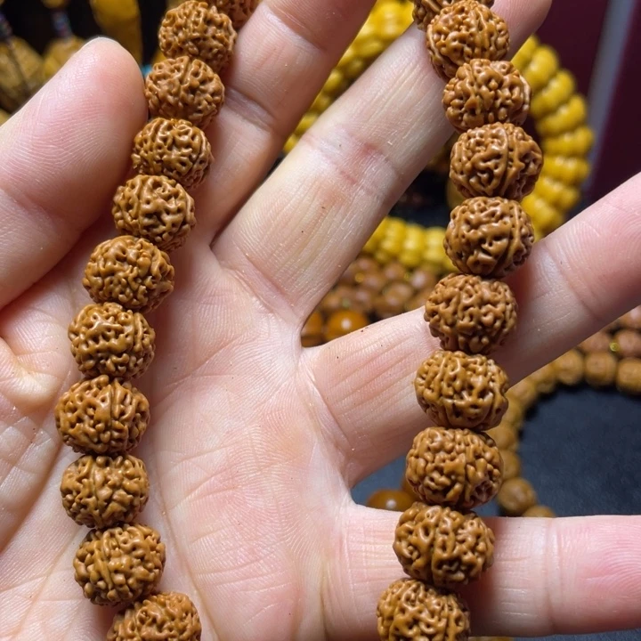 手串橄榄核啦啦啦啦啦