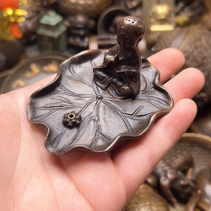 铜器摆件老王直播间