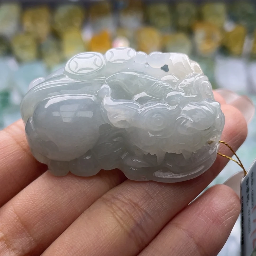 颈饰未镶嵌翡翠貔貅