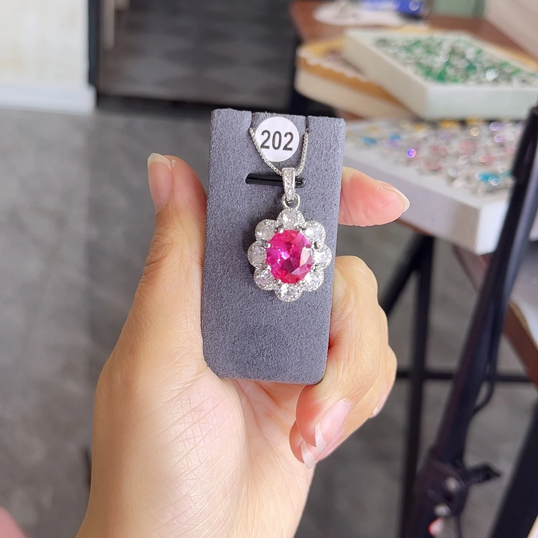 颈饰蓝宝石银S925镶嵌