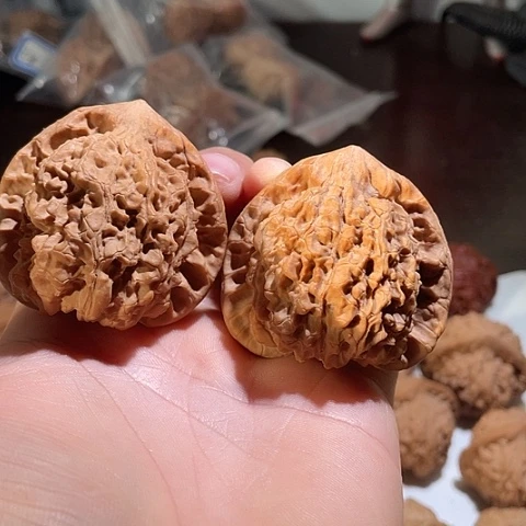 文玩核桃把件龙鼎官帽
