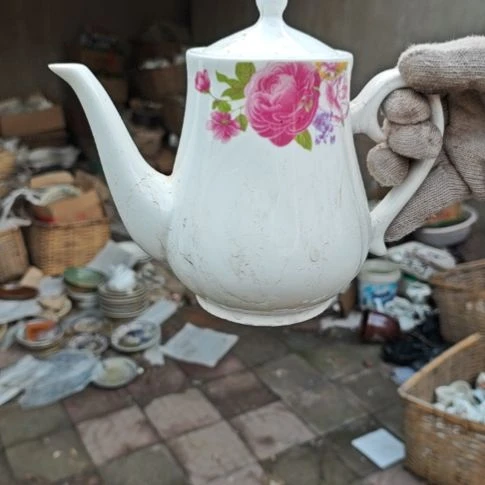 库存微瑕多孔茶壶