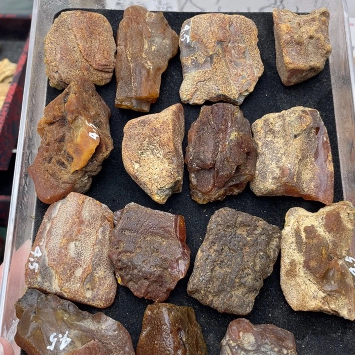 半***糖未镶嵌定制琥珀琥珀