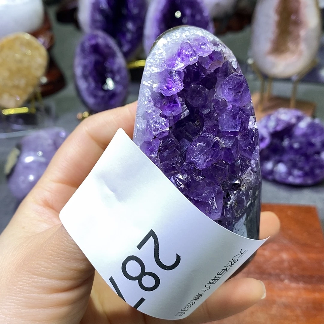 紫晶未镶嵌珠宝半成品