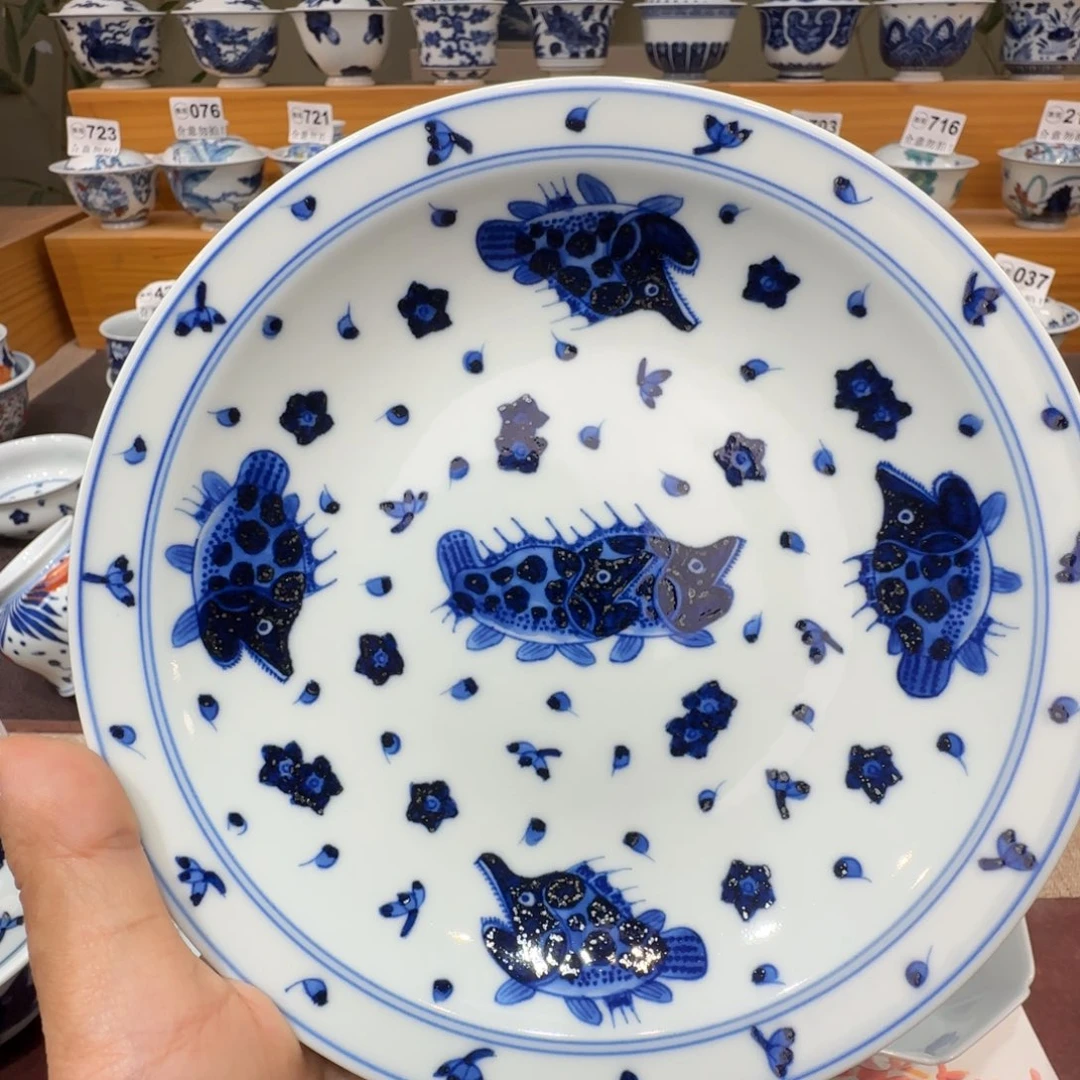 楊***ɞ微瑕景德镇陶瓷杯子