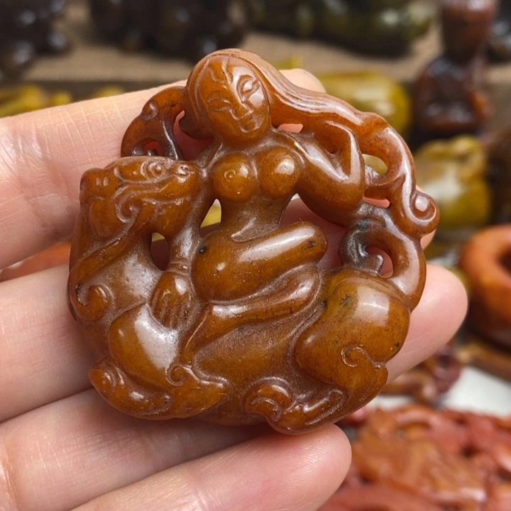 蛇纹石玉未镶嵌颈饰128