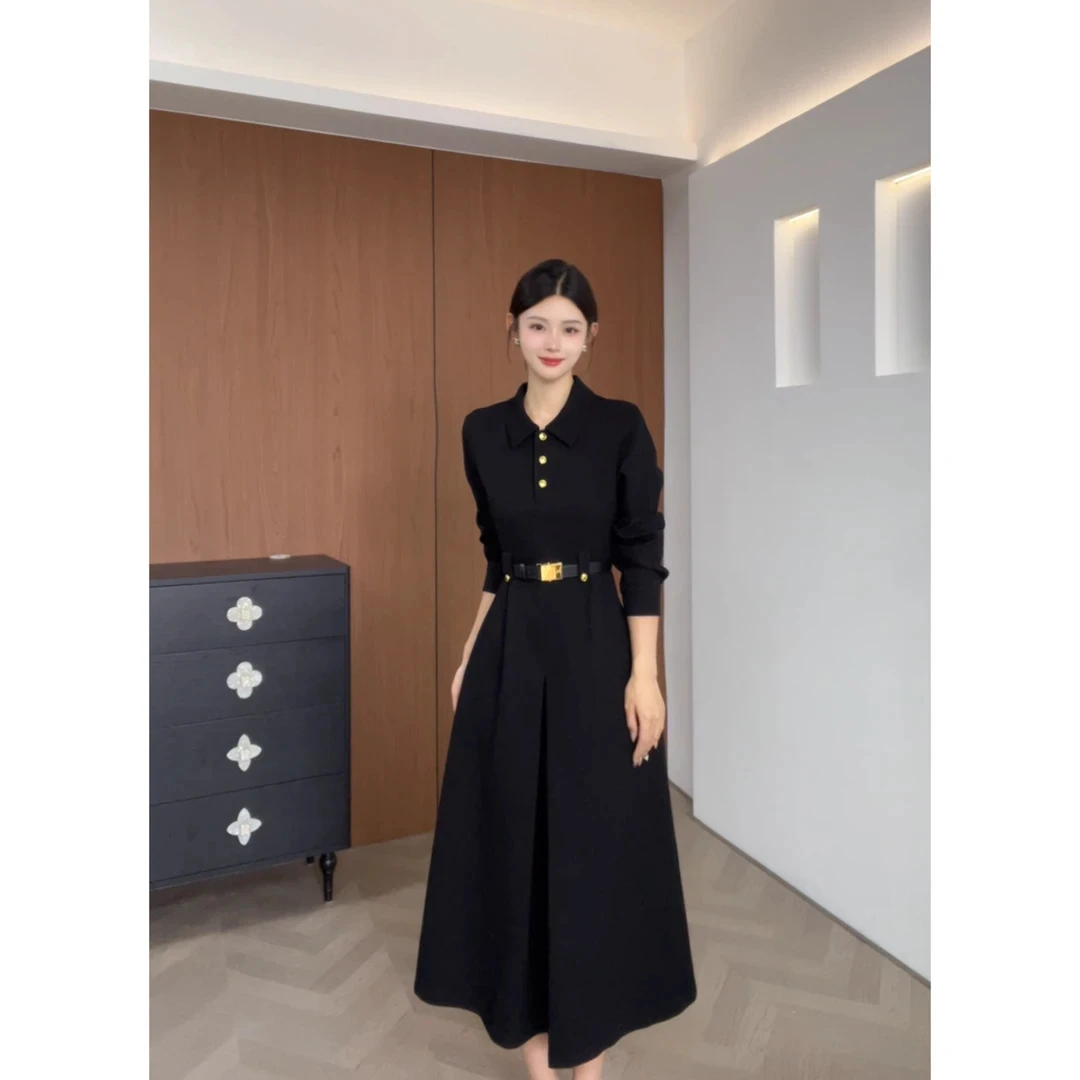 2025秋季新款复古赫本风收腰设计气质长袖A字高级感连衣裙