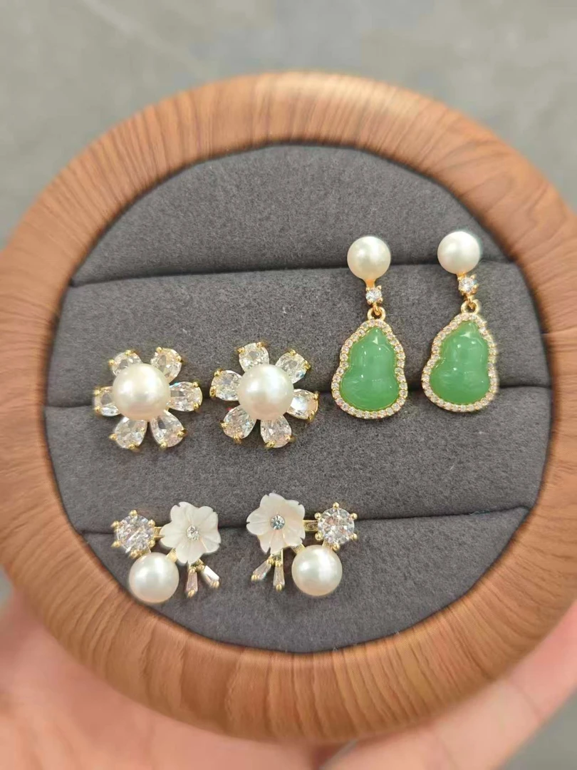 88元三对天然淡水珍珠耳钉