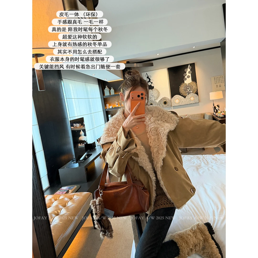 |梨泰院周末|短款翻领派克服 冬款时尚休闲 皮毛一体大外套W2906