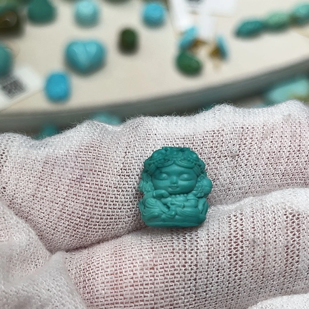 不***σ绿松石未镶嵌珠宝半成品