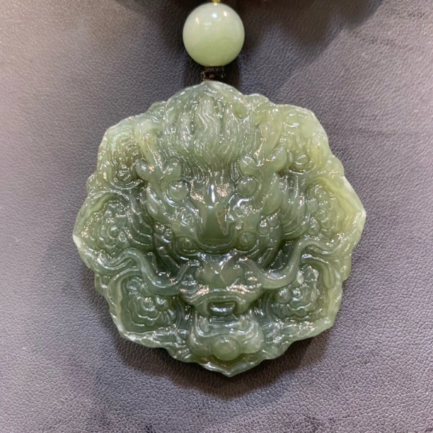 和田玉精品龙吊坠腰链
