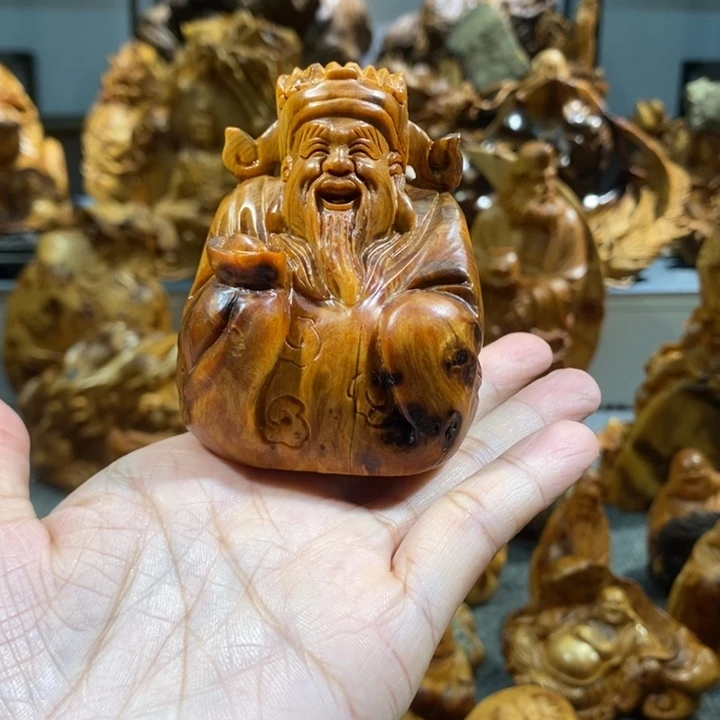 潘***雕木崖柏工艺品摆件