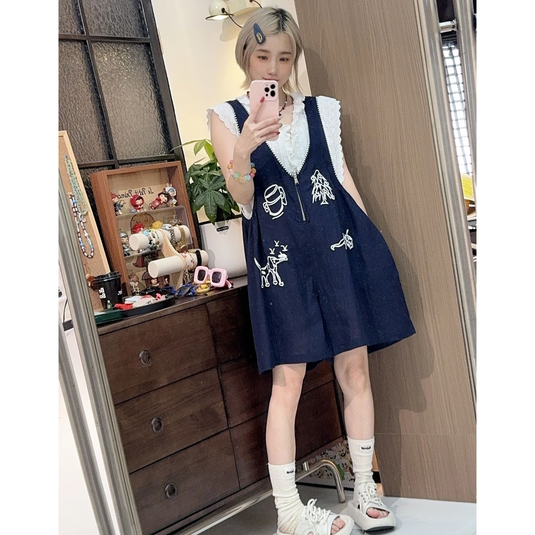 Apr.【艺术生】显瘦高腰夏季重工刺绣百搭时尚背带裤女SC25622