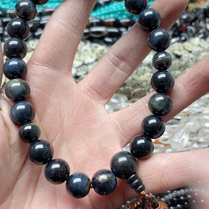 玛瑙/玉髓珠宝半成品未镶嵌一条12mm蓝虎手持