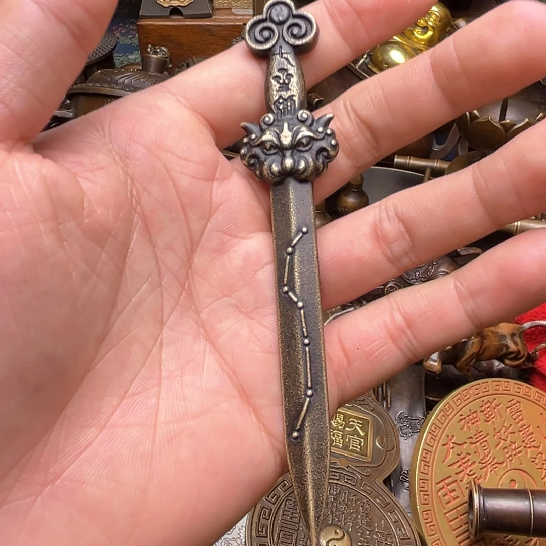 精美铜器点击下单