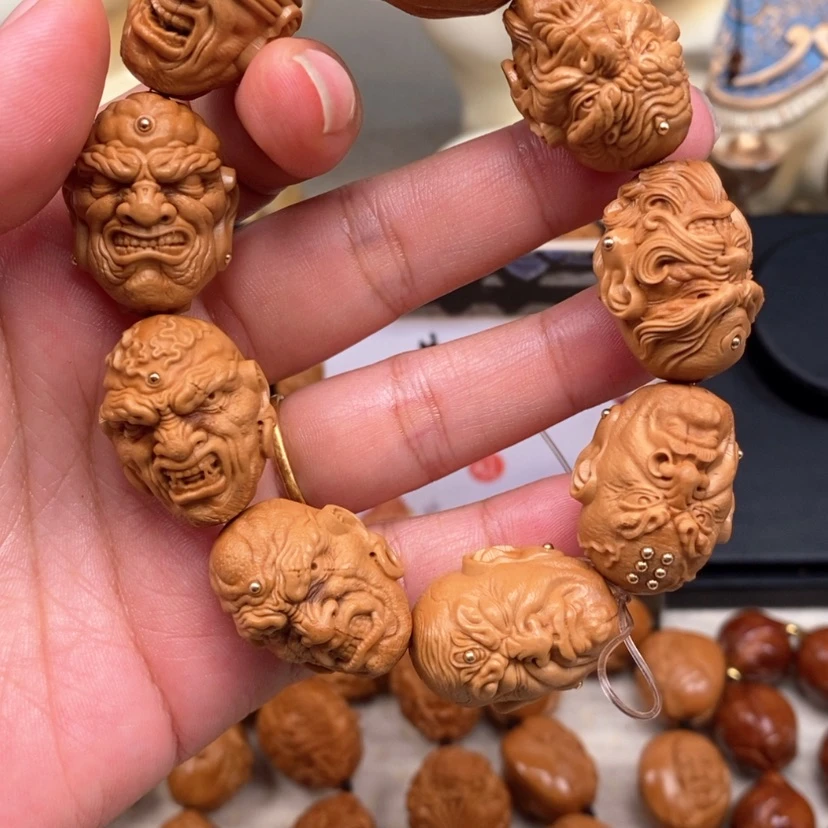 【闪购商品】橄榄核吊坠不****魂橄榄手工雕刻工艺