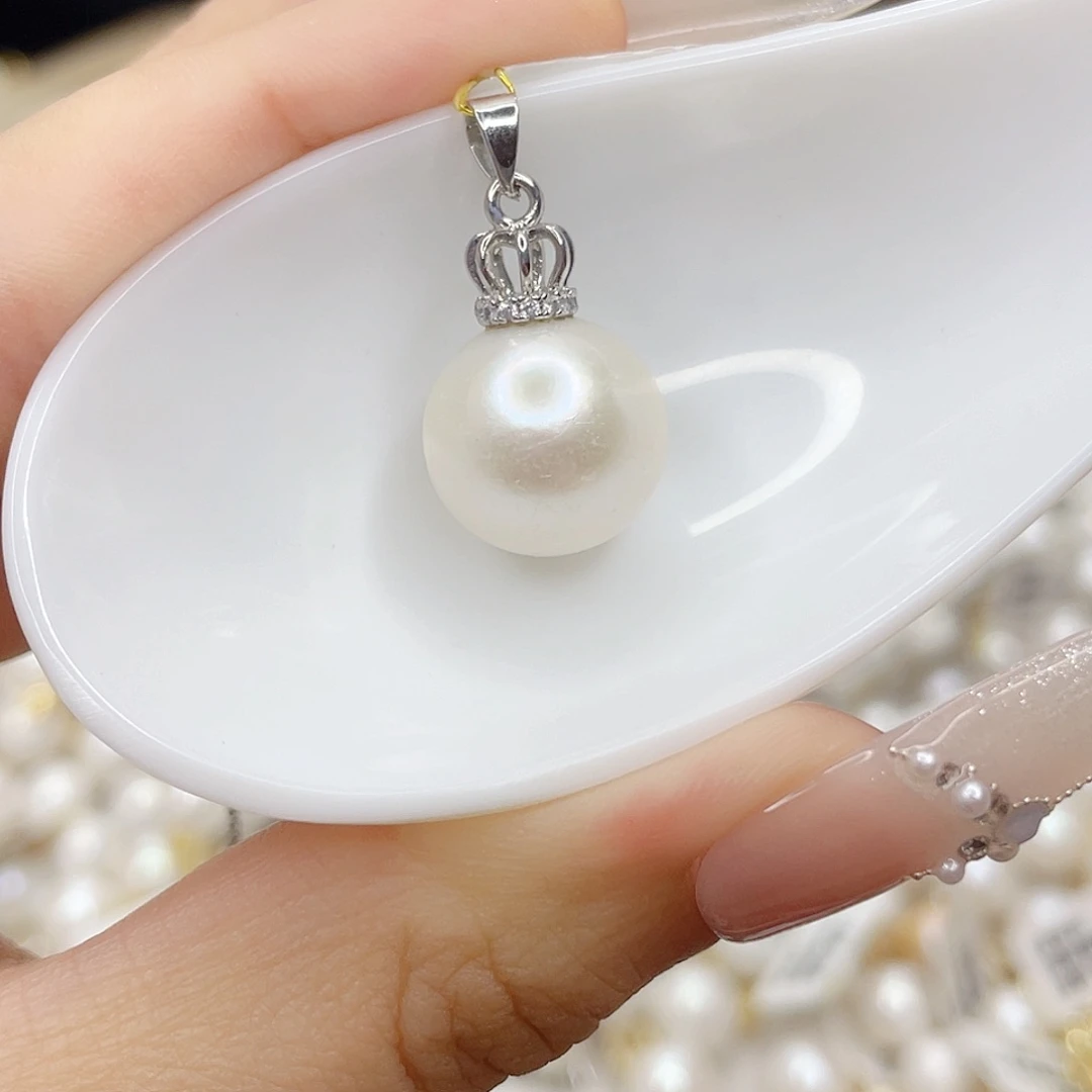 淡水珍珠合金吊坠(赠链)