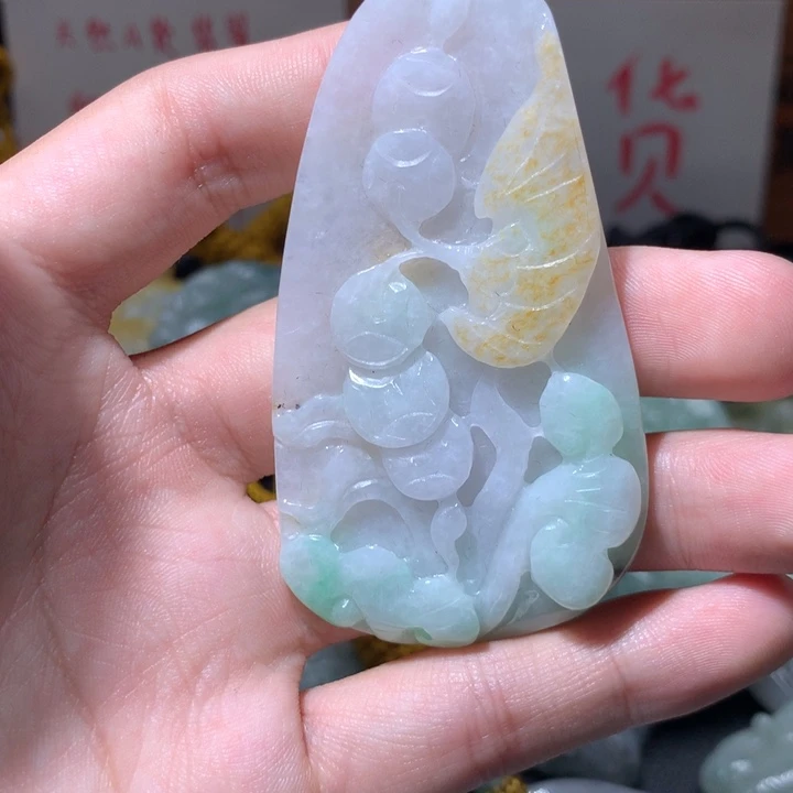 翡翠未镶嵌颈饰保真天然a货翡翠