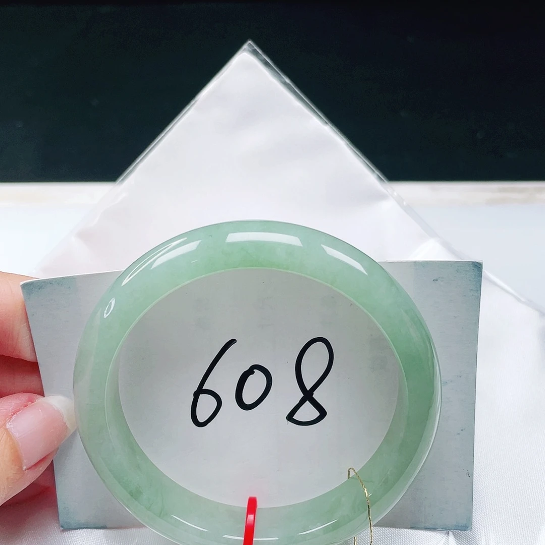 翡翠未镶嵌手镯缅甸翡翠56+