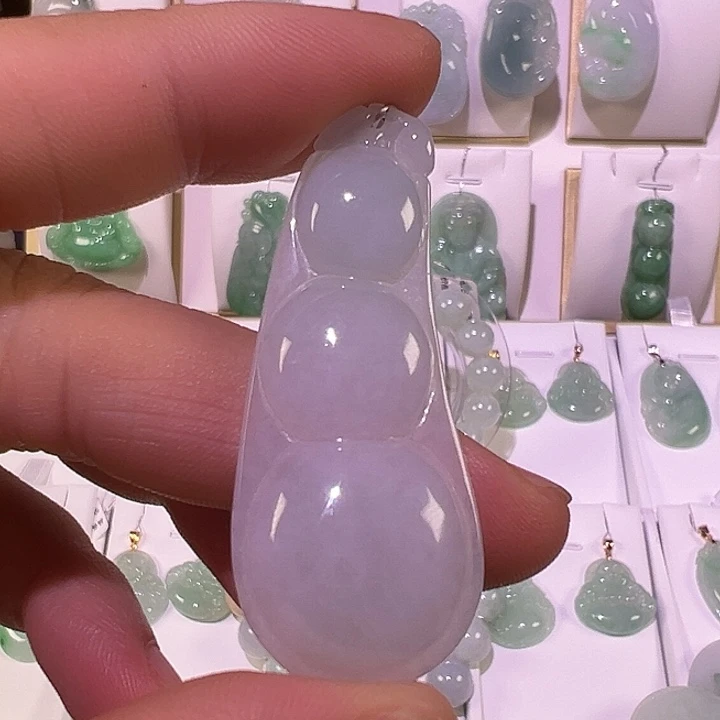 翡翠未镶嵌颈饰翡翠挂件