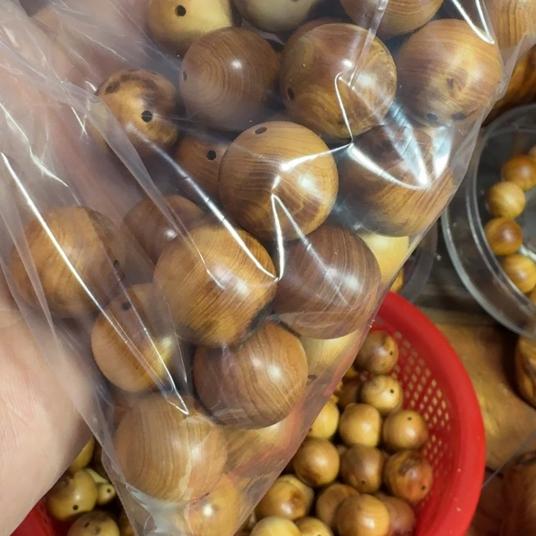 柏木（崖柏）舜*情太行崖柏1.8瑕疵40颗