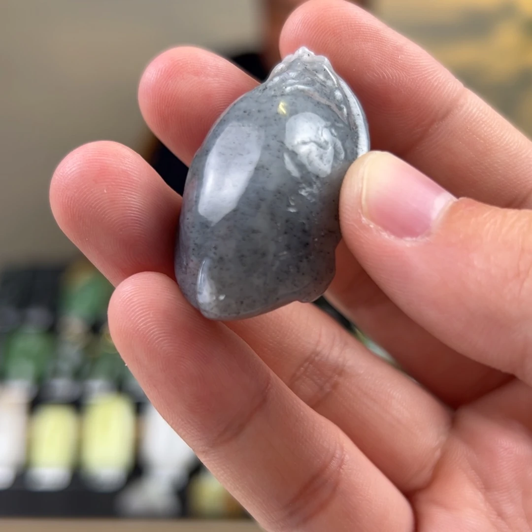 和田玉挂件未镶嵌春*到